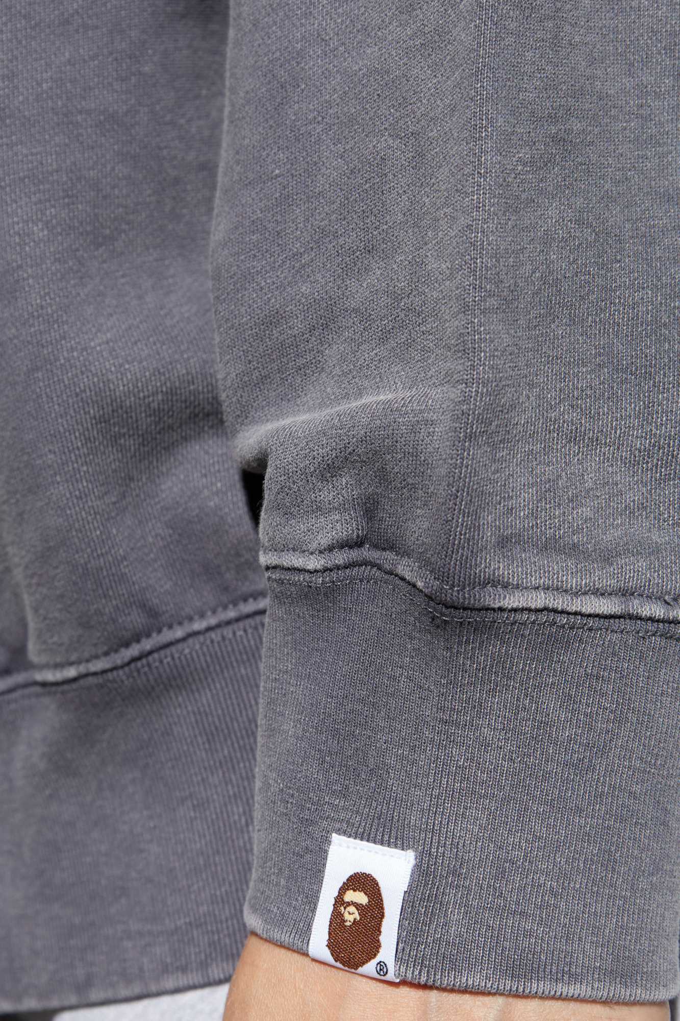 A BATHING APE ロゴ ニット　グレー Grey Sweatshirt with logo A BATHING APE® - Vitkac GB